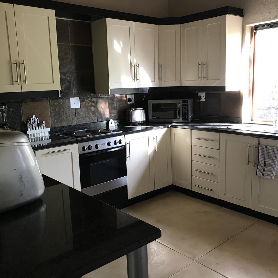 Leadwood Lodge Hoedspruit Ngoại thất bức ảnh